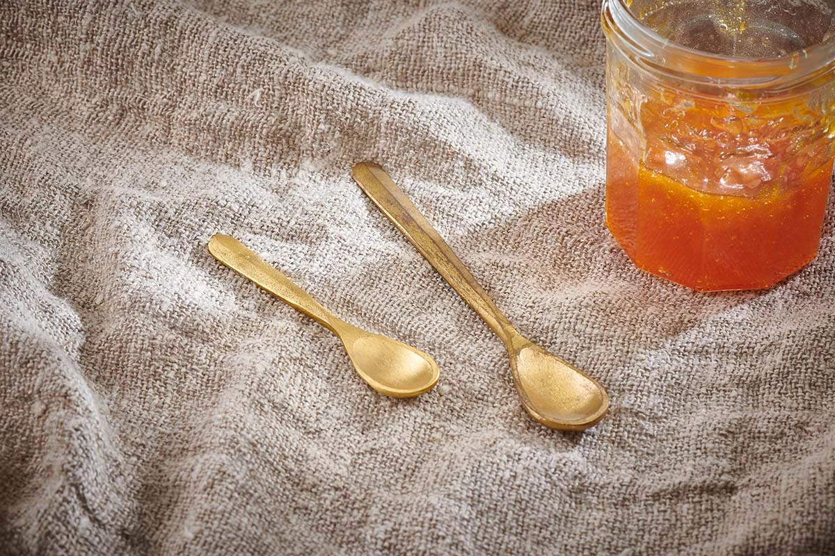Nkuku Jahi Spoon Gift Set - Brushed Gold (Set Of 2) Tableware 3 Nkuku Jahi Spoon Gift Set - Brushed Gold (Set Of 2) Tableware