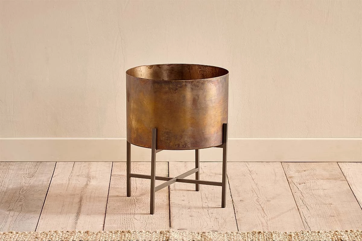 Nkuku Home Accessories Juoni Iron Planter 7 Nkuku Home Accessories Juoni Iron Planter