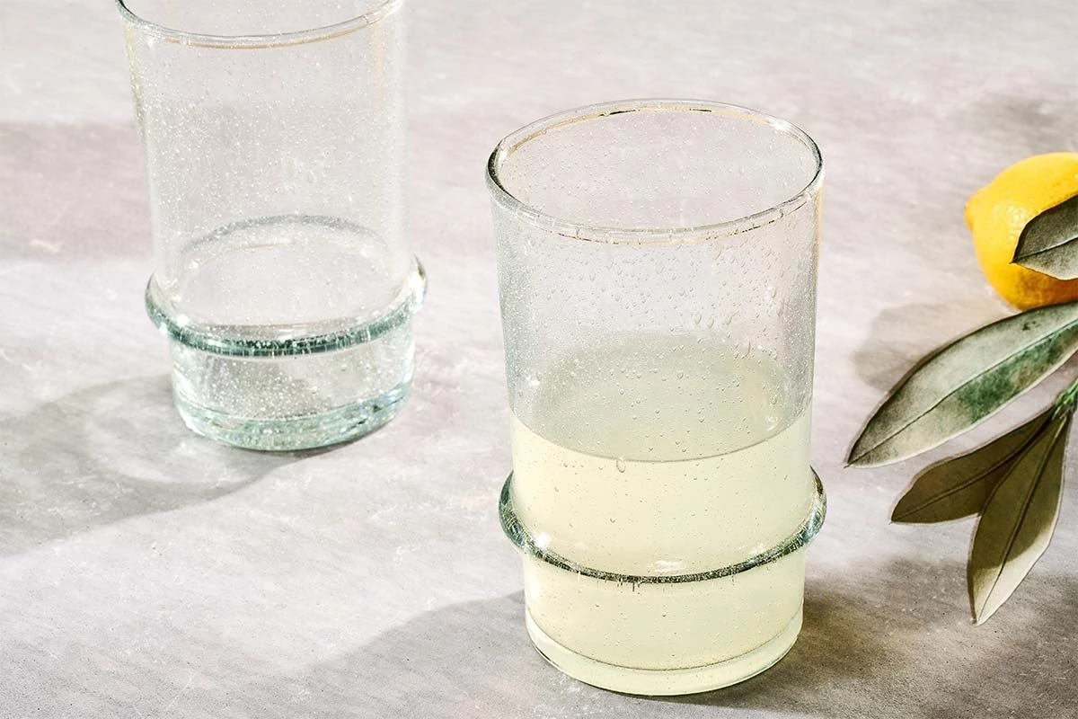 Nkuku New Arrivals Kaneti Bubble Tumbler - Clear - Large (Set Of 4) 5 Nkuku New Arrivals Kaneti Bubble Tumbler - Clear - Large (Set Of 4)