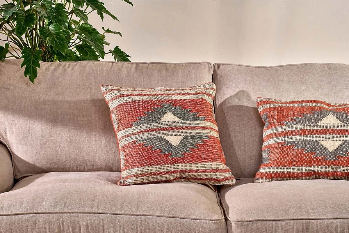 Nkuku New Arrivals Kutha Kilim Cushion Cover - Rust 5 Nkuku New Arrivals Kutha Kilim Cushion Cover - Rust