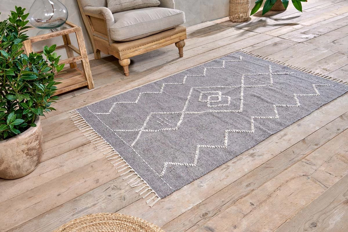 Nkuku Lamandi Recycled Rug - Grey Home Accessories 3 Nkuku Lamandi Recycled Rug - Grey Home Accessories