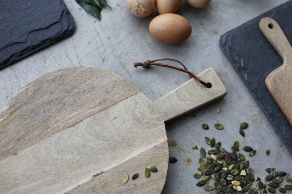 Nkuku Chopping Boards Mango Wood Pizza Board 4 Nkuku Chopping Boards Mango Wood Pizza Board