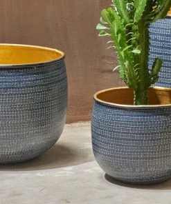 Nkuku Tembesi Etched Planter - Antique Black & Brass