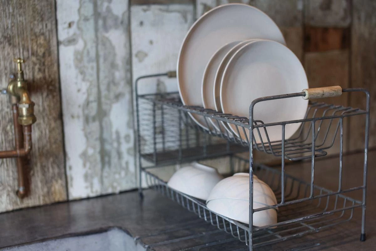 Nkuku Kitchen Tilmo Dish Rack 5 Nkuku Kitchen Tilmo Dish Rack